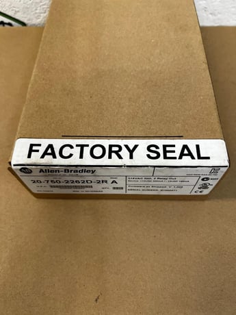 Allen-Bradley #20-750-2262D-2R, PowerFlex 750 Series I/O Module, 115 VAC digital inputs, 2 relay outputs - Image 3