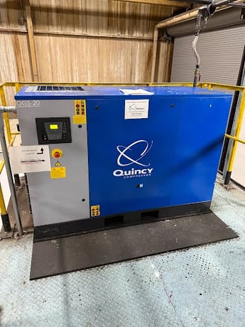 125 Psi, 82 cfm, Quincy #QGS-20, Rotary Screw Air Compressor, 20 HP, 2200 hours, 2015 - Image 2
