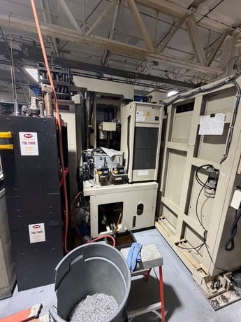 Mitsui-Seiki #HU63A, horizontal machining center, 35" X, 31" Y, 31" Z, 10000 RPM, 40 HP, 120 automatic tool - Image 4