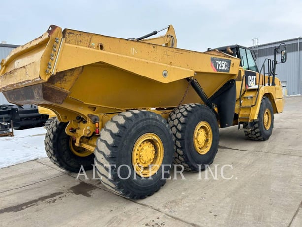 Caterpillar 725C2, Articulated Truck, 4745 hours, S/N: 2T300550, 2018 - Image 3