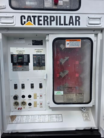 200 KW Caterpillar #XQ230, towable generator set, 2005 - Image 2