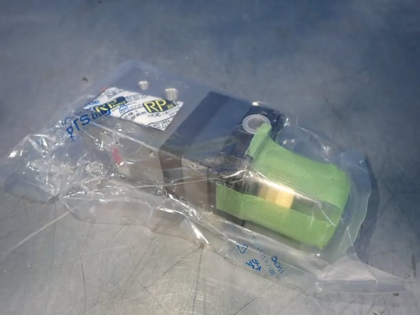ABB #CV-4687, Flushable Pump Assembly, - Image 1