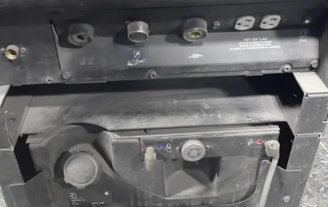Miller #Syncrowave-350-LX, Welder, 350 Amps, 17.2 VDC, 200/230/460 VAC - Image 4