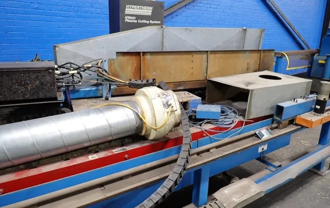 Hypertherm/Lockformer #HT40C, Plasma Cutting System, 5' x 10' capacity, 220 V - Image 2