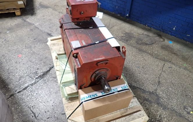 4500 HP Siemens 4PL6-228-4HD300EB0-Z, Motor, 3 Phase, 218 kW, 348/400/460 V, 2012 - Image 6
