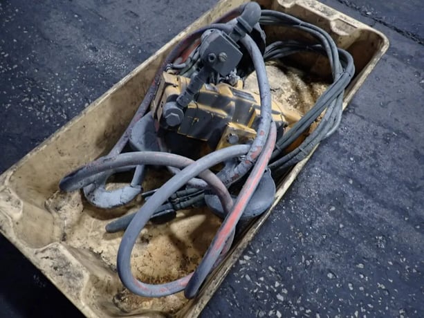 3 Ton, Ingersoll-Rand #HL3000K-2C12-C10U, Electric Chain Hoist, 2.4 mm, 90 psig, 8 FPM - Image 3