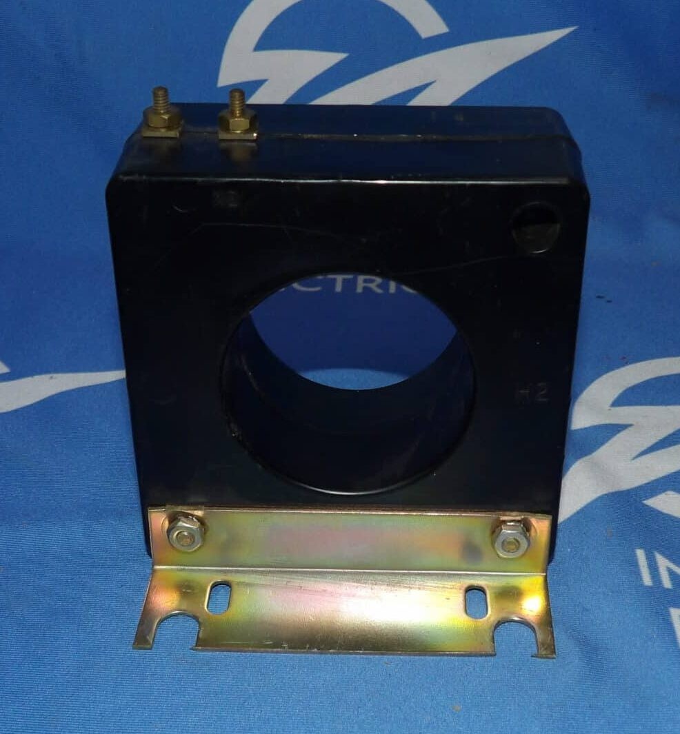 Cutler-Hammer 42-1003-14, Window-Type Current Transformer, 1000:5 ratio, 600 Volt, 50-400 Hz - Image 9