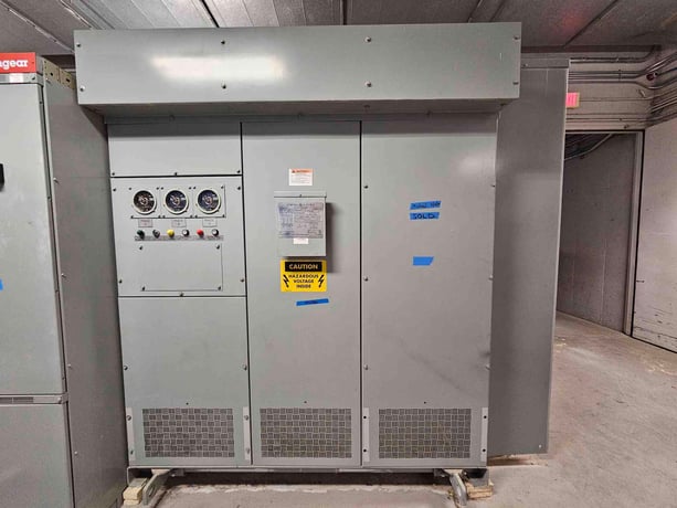 2000 KVA, 13800 Primary, 480/277 Secondary General Electric #M156439A, Substation Dry Type Transformer (3 - Image 1