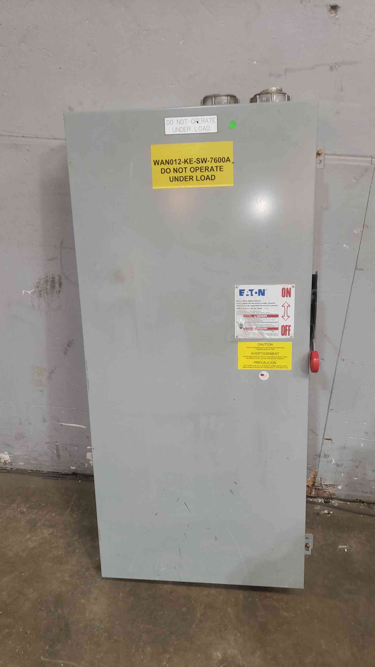 600 Amp, Eaton #DH266UGK-00NP, 600 Volts, Safety Switch, Type 1 enclosure (2 available) - Image 1