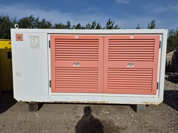 500 KVA 4160 Primary, 600Y/347 Secondary, UEE 1500-US-034, Movable Substation w/ Dry-Type Transformer & - Image 1