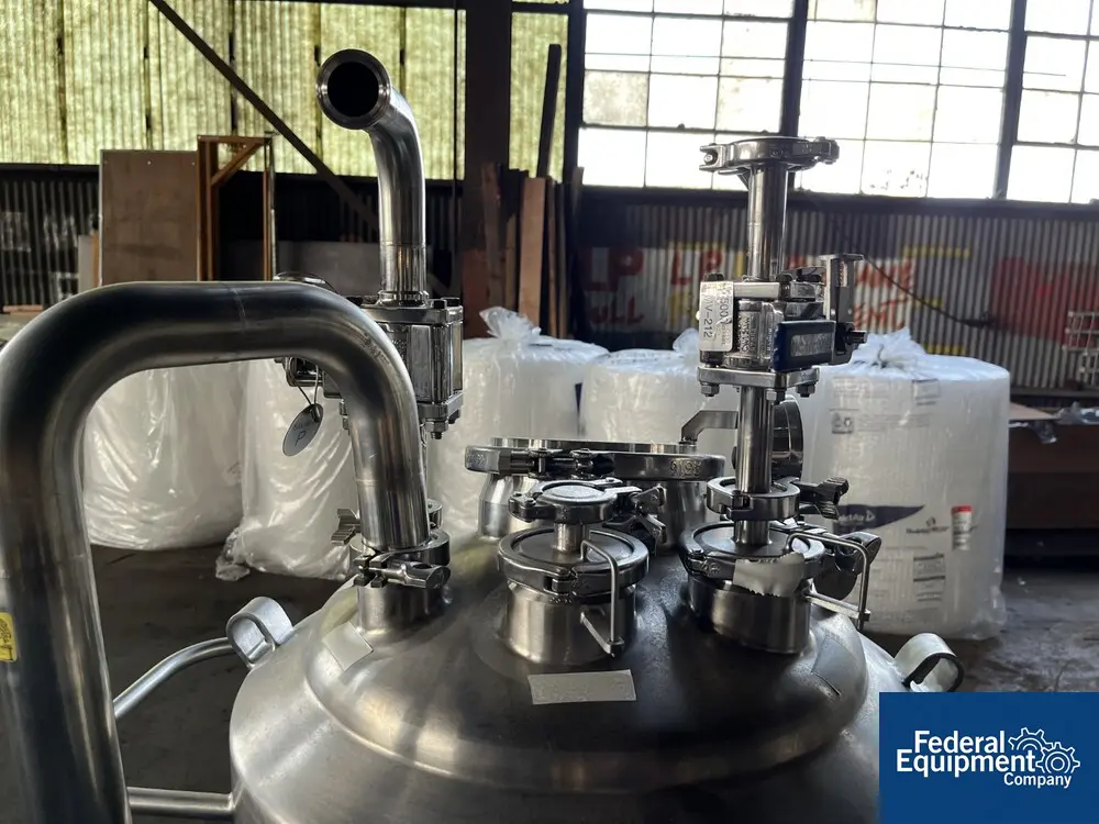 26.4 gallon DCI Reciver Tank, Stainless Steel, dish top & bottom, 15 psi, 100L, legs, 2006 - Image 7