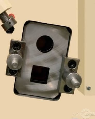 8.1" x 8.1" x .8" Geka #Hydracrop-165-SD, Ironworker, 185 Ton, 2-cylinder, 24" throat, 2026 - Image 8