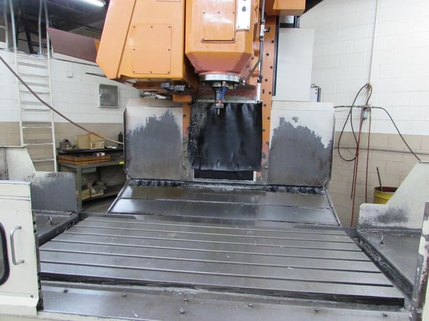 LeBlond Makino #FNC128-A30, CNC vertical machining center, 49" X, 32" Y, 27.5" Z, 30 automatic tool changer - Image 3