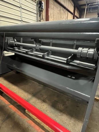 1/4" x 10' Summit #S-103, Hydraulic Shear, foot pedal - Image 3