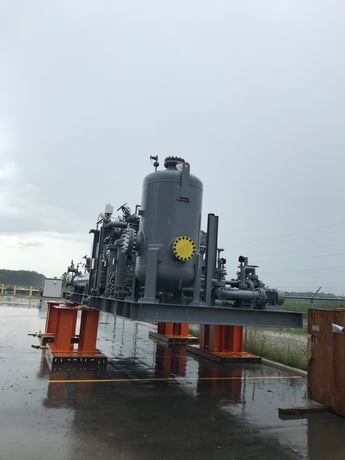 Kobelco #KS34SEH, oil injected screw compressor, 2700 HP, gas booster compressor skid+one spare bare shaft - Image 2