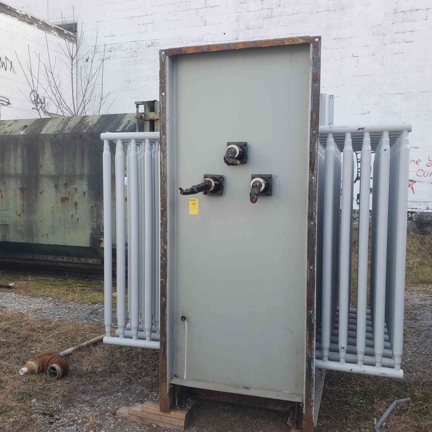 1000 KVA 4160 Primary, 480Y/277 Secondary GE Oil Substation Transformer, Class OA, 3PH - Image 1