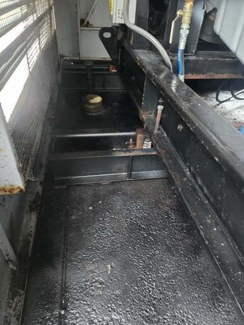500 KW Generac, Diesel Generator, 22L, V12, Daewoo, 1 & 3PH, Enclosed w/ Tank, 152 hours, 2000 - Image 8