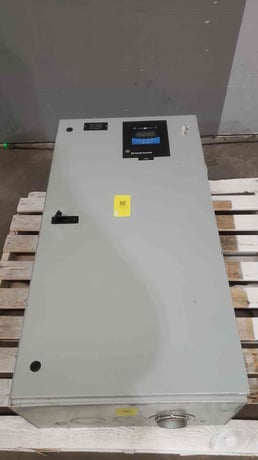 260 Amp, GE Zenith #ZS4SB02641-07, automatic transfer switch, 277/480 Volts, 3PH - Image 1