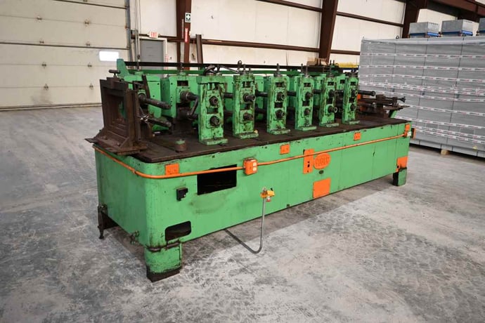 8 Stand, Yoder #M2, rollformer, 2" spindle diameter, 13" roll space, 15" horizontal centers, 4"-7" vertical - Image 2