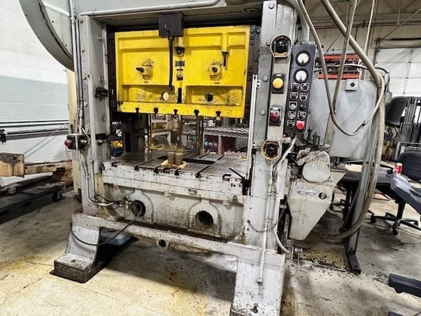 100 Ton, Minster #P2-100-48-31 Piece-Maker, straight side double crank, 5" stroke, 18" Shut Height, 4" adj. - Image 3