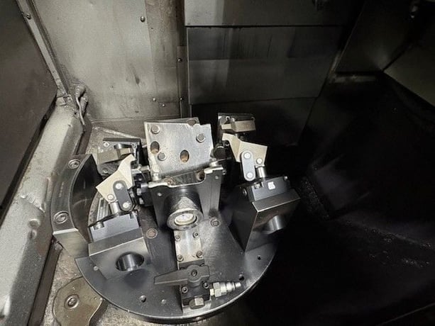 Daewoo Doosan #V400M, CNC lathe, 15" chuck, 12 turret, 2012 - Image 2