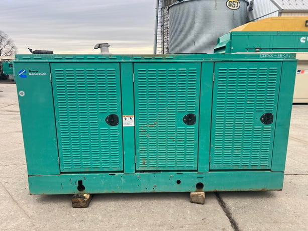 100 KW Cummins/Onan #GGHH-5655462, Natural Gas or Propane Generator, 6.8 Liter Ford engine, 1800 RPM, 120/240 - Image 1