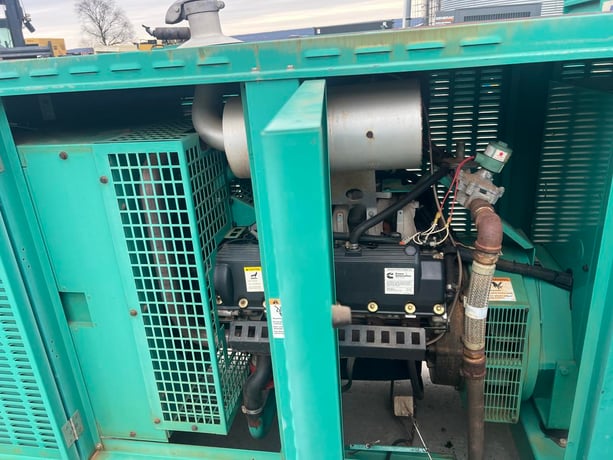 100 KW Cummins/Onan #GGHH-5655462, Natural Gas or Propane Generator, 6.8 Liter Ford engine, 1800 RPM, 120/240 - Image 9