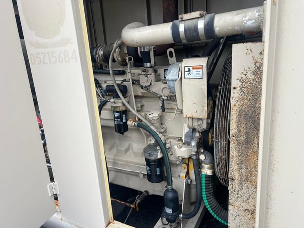150 KW Kato light #D150F-J4T2, Portable Diesel Generator, 6.8 Liter John Deere engine, circuit breaker, 1800 - Image 8