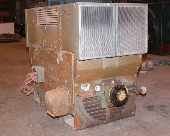 1000 HP 3579 RPM Westinghouse, Frame 5810H, weather protected enclosure type 1, SB, 2300/4000 Volts - Image 1