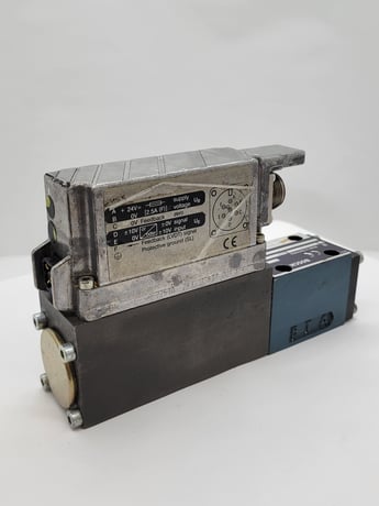 Bosch #0811404606, Servo Solenoid Valve, 24VDC, Pressure Ports 315 Bar - Image 6