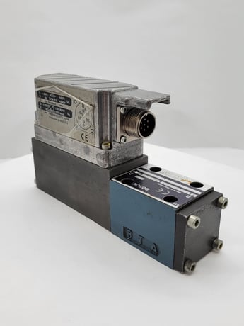 Bosch #0811404606, Servo Solenoid Valve, 24VDC, Pressure Ports 315 Bar - Image 8
