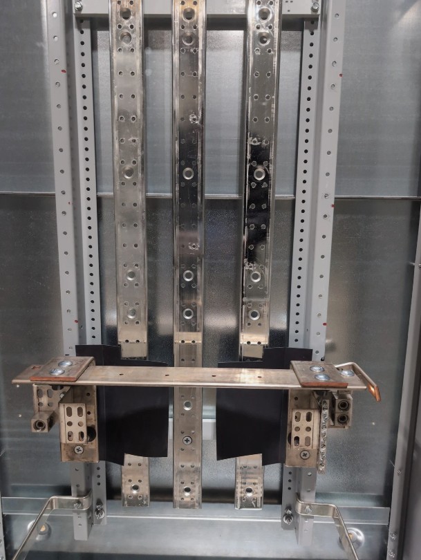 400 Amp. Siemens, P5E90ML400ATS, MLO Panelboard, 4-wire, 480/277 Volt, 3PH, 2024 - Image 5