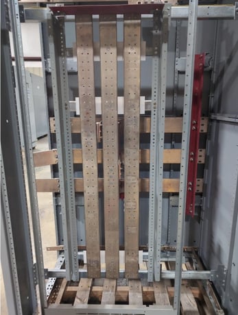 1600 Amps, Eaton, PRLC Low-Voltage Switchboard Lineup, (2) vertical sections, LSIG-protected main circuit - Image 10