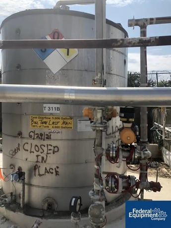 5,000 gallon Storage Tank, Stainless Steel, slight dome top, flat bottom - Image 3