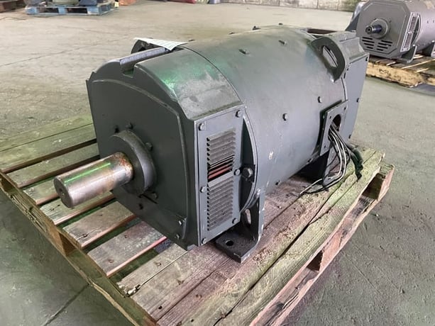 125 HP 1800 RPM General Electric, Frame 368AY, DPFVBB, 500 VA, 300/150 VF - Image 1