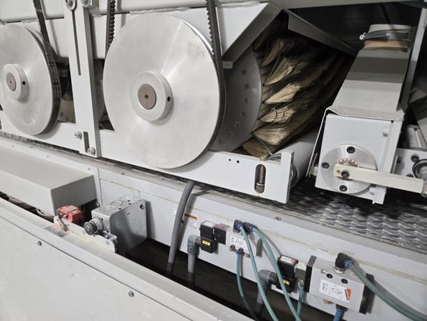 53" Loewer #DiscMaster, Denibbing Sander, (3) Sanding Stations, (16) 9.75" diameter Discs, (2) 16" diameter - Image 6