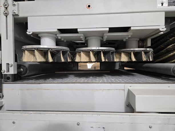 53" Loewer #DiscMaster, Denibbing Sander, (3) Sanding Stations, (16) 9.75" diameter Discs, (2) 16" diameter - Image 9