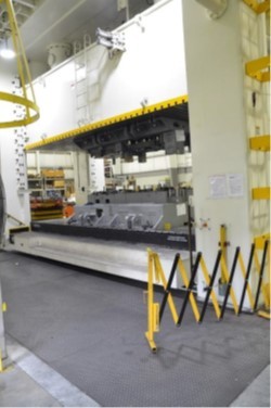 1500 Ton, Simpac #DE4P-1500, 240" x 98" bed, 36" stroke, 56" Shut Height, 10-40 SPM, 2017 - Image 2