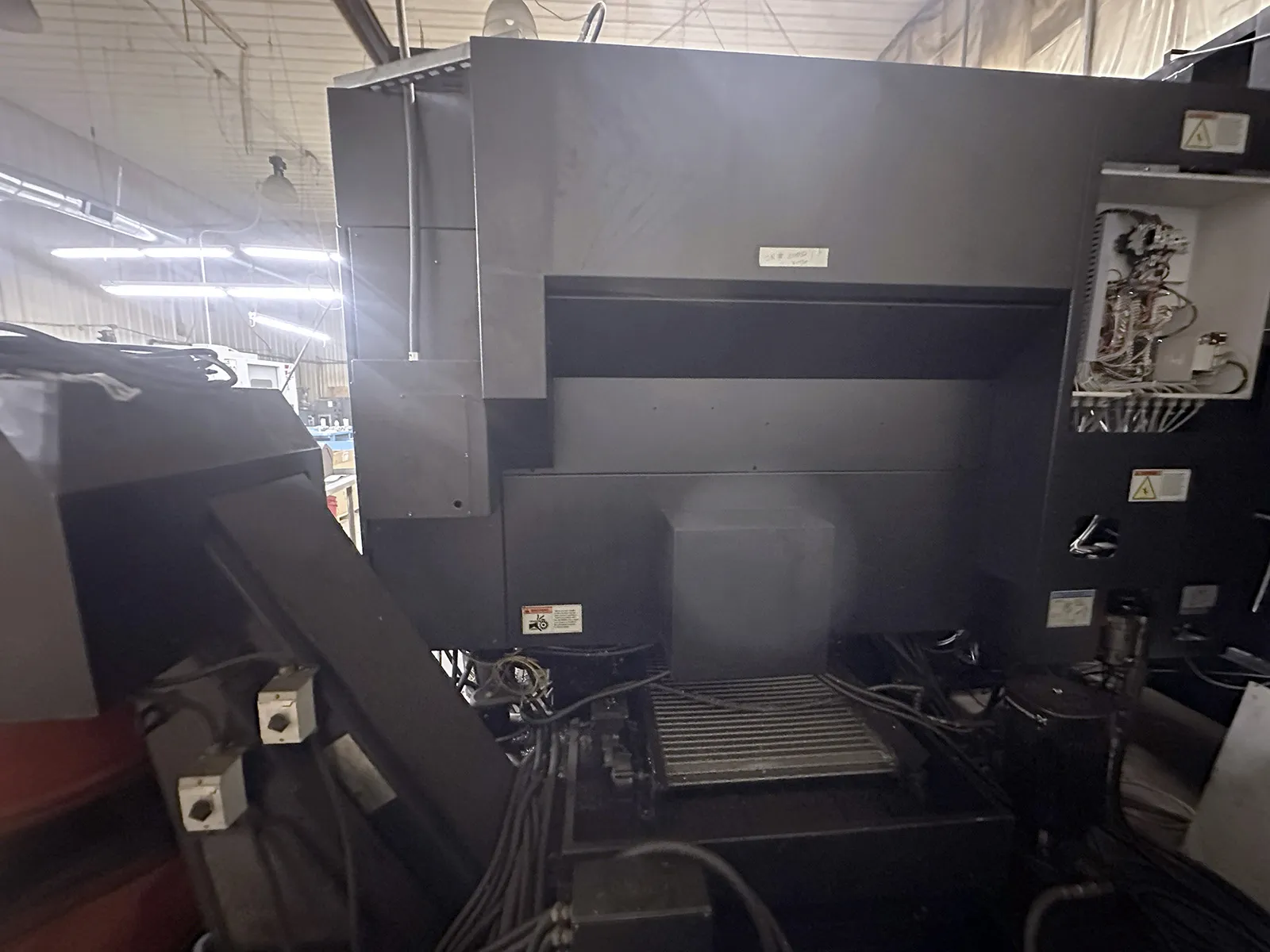 Mazak #Variaxis-500-5X-II, CNC vertical machining center, 120 automatic tool changer, 20" X, 20" Y, 18" Z - Image 6