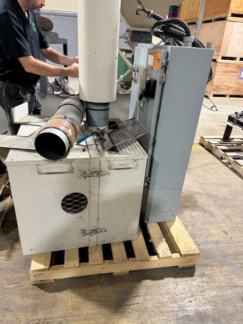 16" x 40" Cumberland #1640X, granulator, 30 HP, 3 knife open rotor, 2 bed knives, hydraulic hopper tilt, 2007 - Image 8