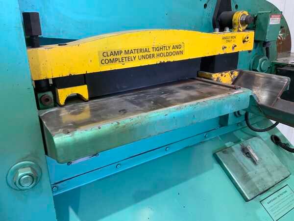 6" x 6" x 5/8" Piranha #PII-110, hydraulic ironworker, 110 ton, 20.5" throat, 15 HP, joystick ctyrls, 2005 - Image 4