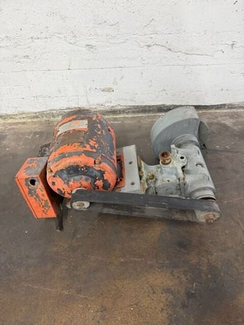 Dumore, tool post grinder, 1 HP, 3450 RPM, 220/440 V., 3-phase - Image 1