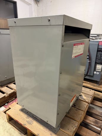 45 KVA 480 Primary, 208/120 Secondary, Eaton Cutler-Hammer, CX6-453-415, 3-phase transformer - Image 4