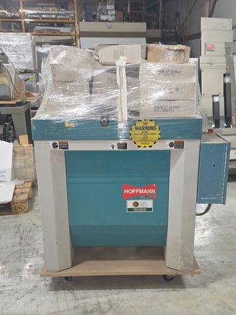 Hoffman #PP2, Dovetail Routing Machine, 16 routing SPM, 1000 watt, 33,000-35,000 RPM, 4" max. routing height - Image 1