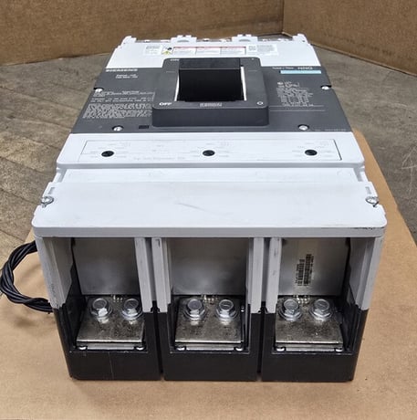 1200 Amp. Siemens #NNY3B120, Bolt On Circuit Breaker, 600 VAC, 25kA, 3P - Image 7