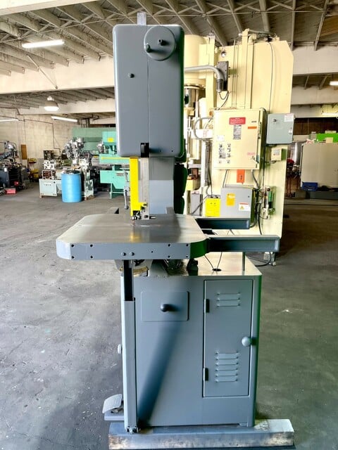 12" x 36" Grob #NS36, Vertical Band Saw, 2030 FPM, 24" x28" table, 1/16"- 1/2" blade, 1 HP, AS IS - Image 4