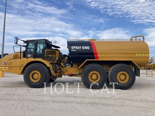 Caterpillar W00 740GC, Water Truck, 840 hours, S/N: 3T805894, 2023 - Image 1