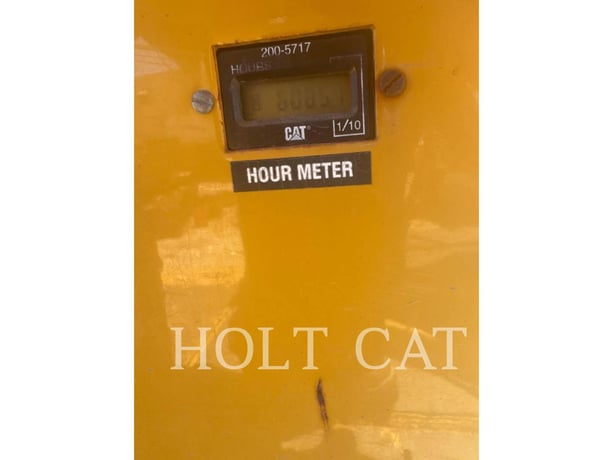 Caterpillar AP1000D, Vibratory Single Drum Asphalt, 6085 hours, S/N: EAD00337, 2009 - Image 5
