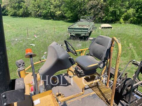 Caterpillar AP1000D, Vibratory Single Drum Asphalt, 6085 hours, S/N: EAD00337, 2009 - Image 8