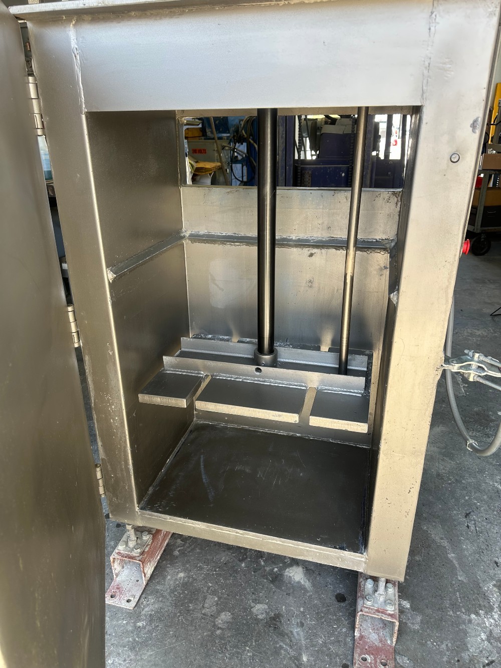 Stainless Steel Bag Break Station, heavy duty, with attached mild steel bag compactor - Image 2